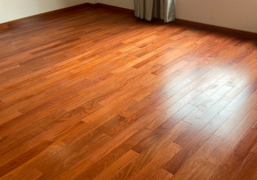 Ván sàn gõ Vàng Lào